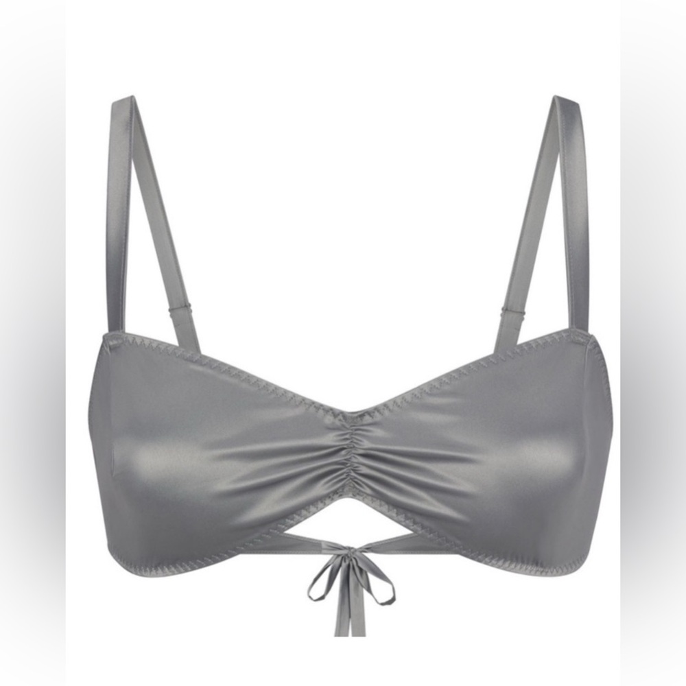SKIMS- Chrome Woven Shine Tie Back Bralette